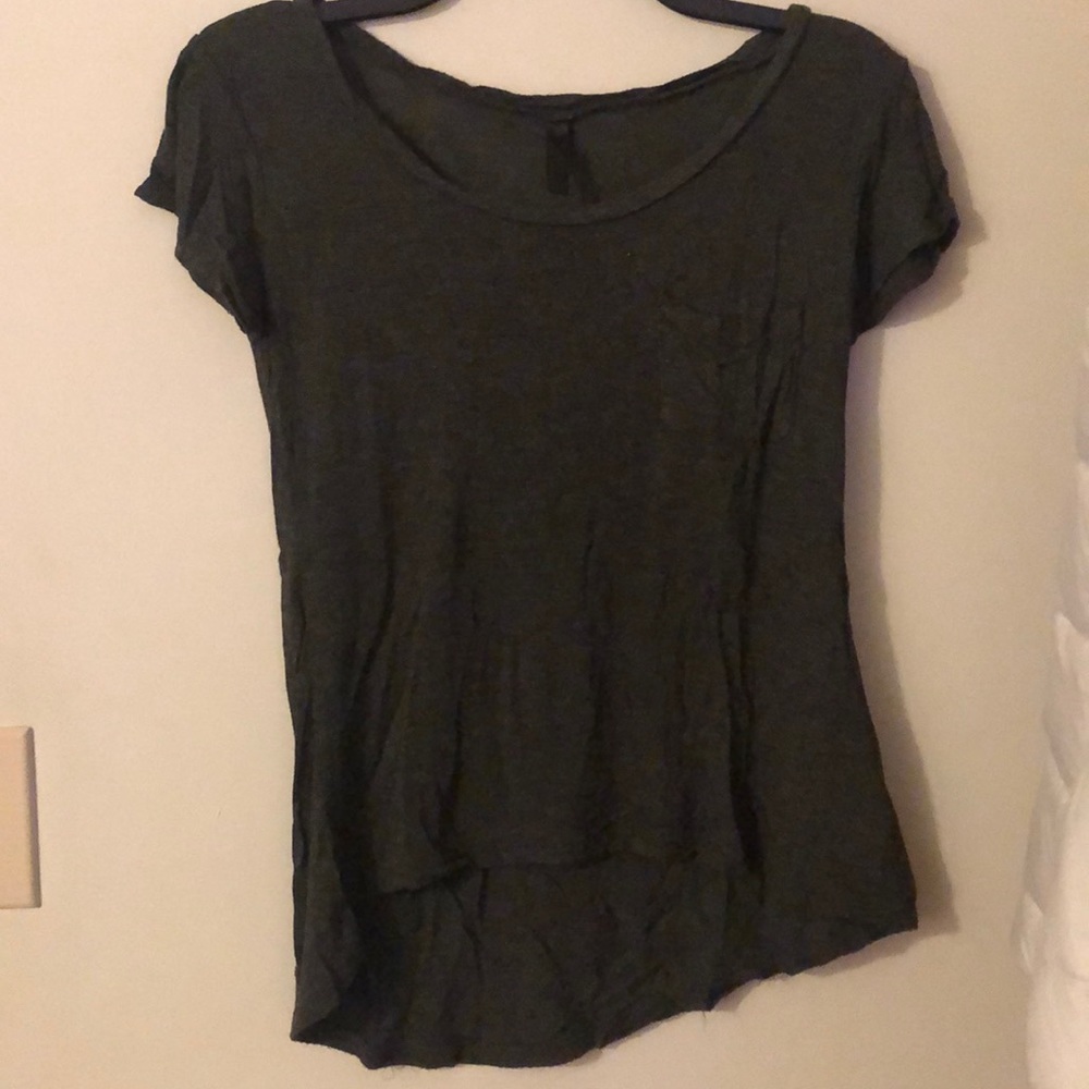 short sleeve grey top